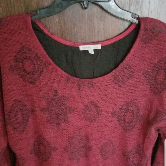 Red & Black Mixed Material Flowy Top - Picture 2 of 5